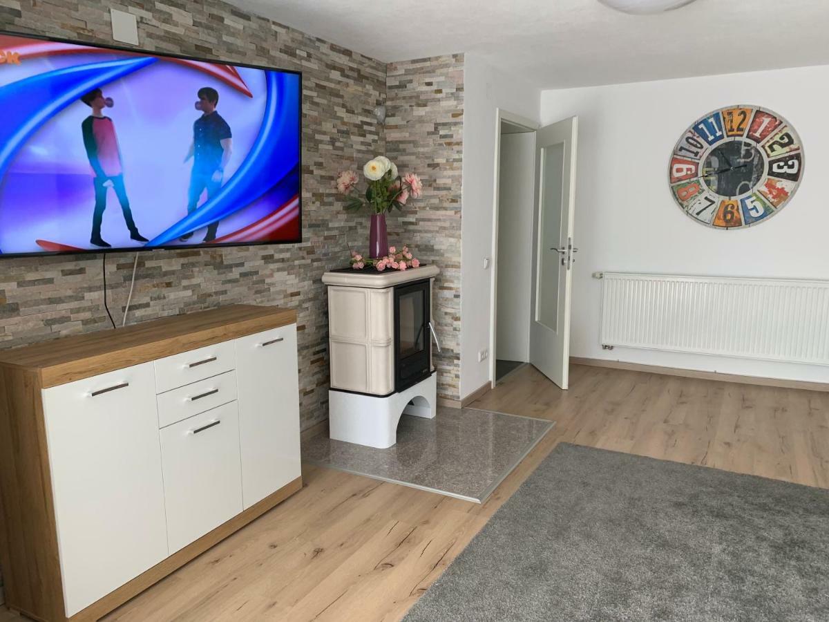 Terrassenwohnung In Estenfeld Bei Wuerzburg Luaran gambar