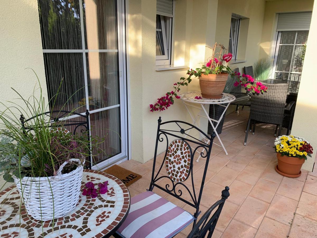 Terrassenwohnung In Estenfeld Bei Wuerzburg Luaran gambar