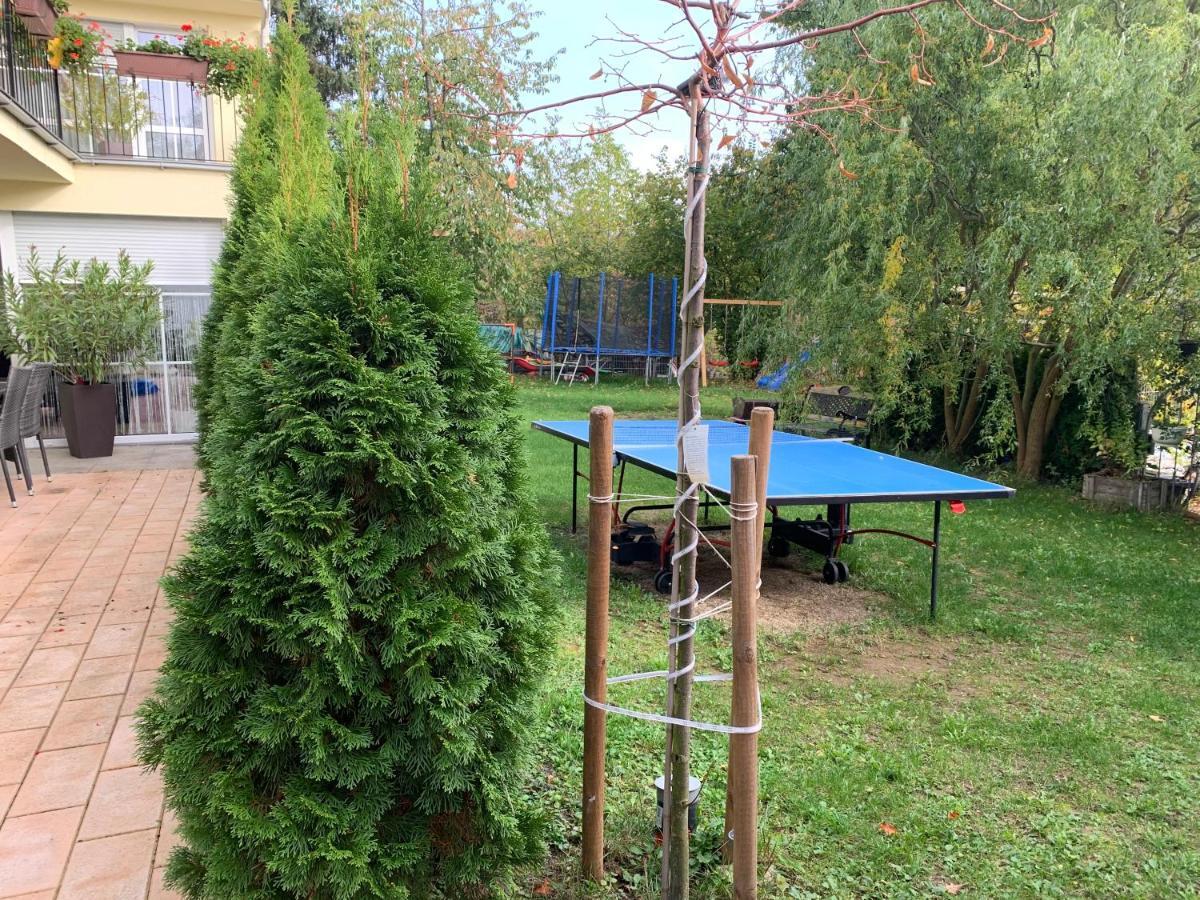 Terrassenwohnung In Estenfeld Bei Wuerzburg Luaran gambar